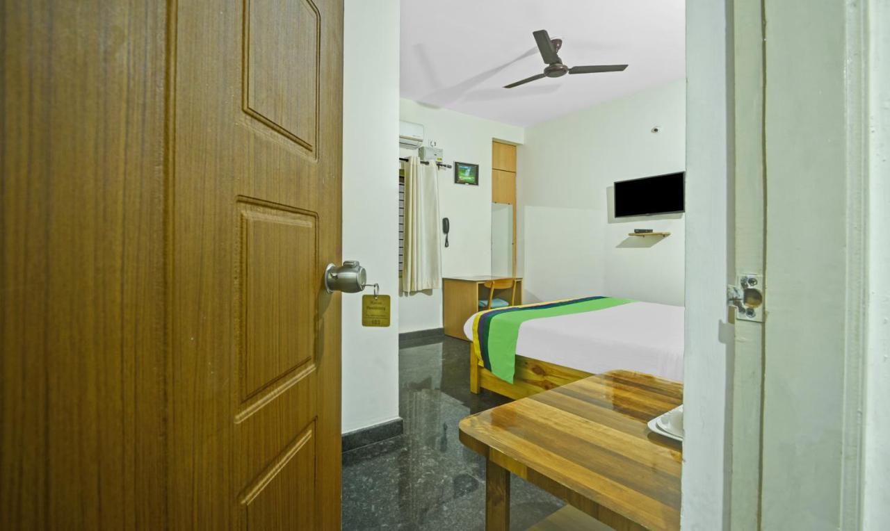 Treebo Trend Karan Residency Hotel Mysore Luaran gambar